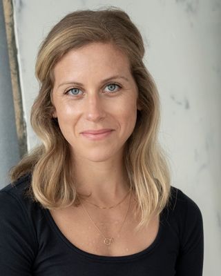 Portrait of Kate Hutcheson, LCPC-c